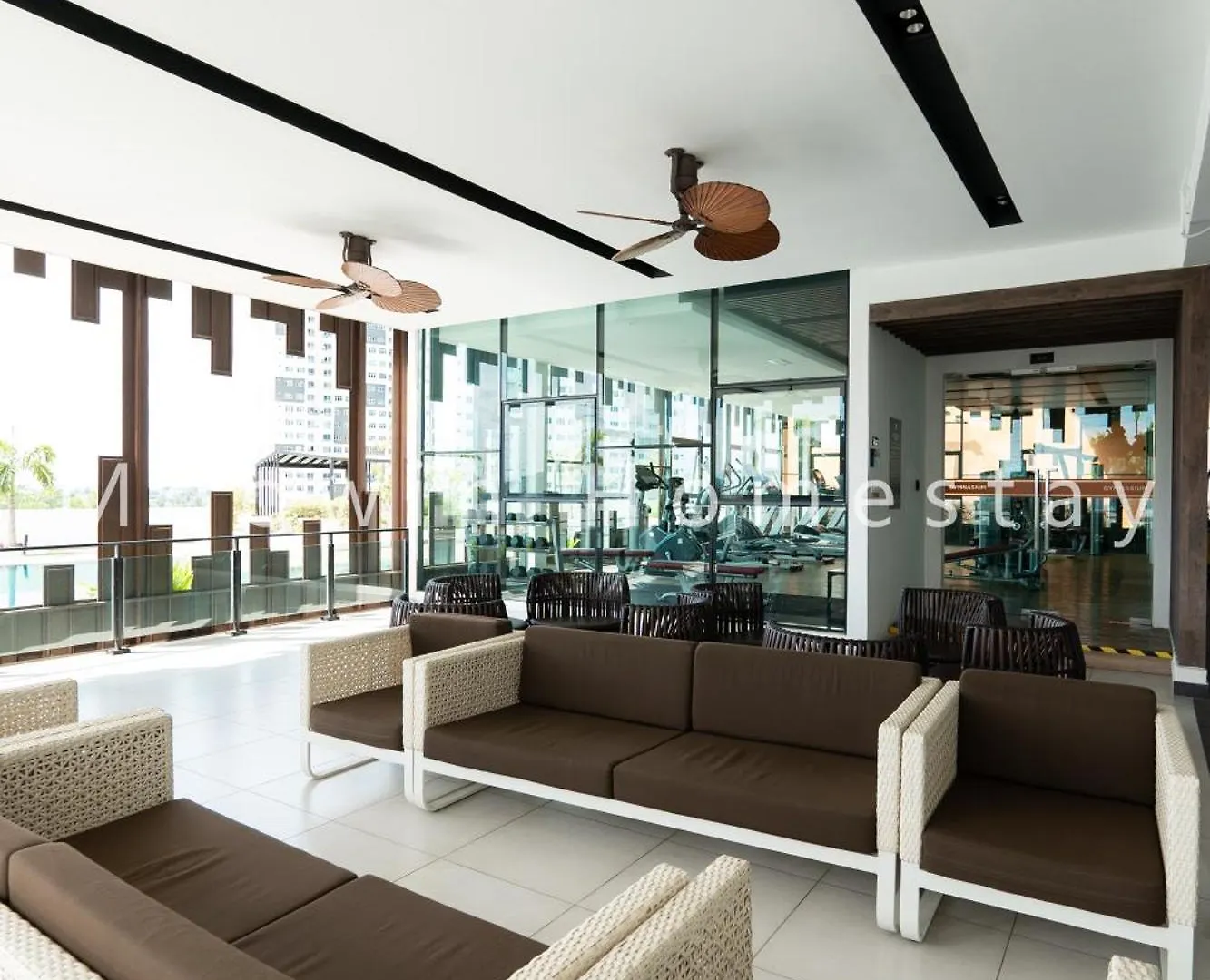 Platinum Suite Meritus By Moowin Perai Apartment