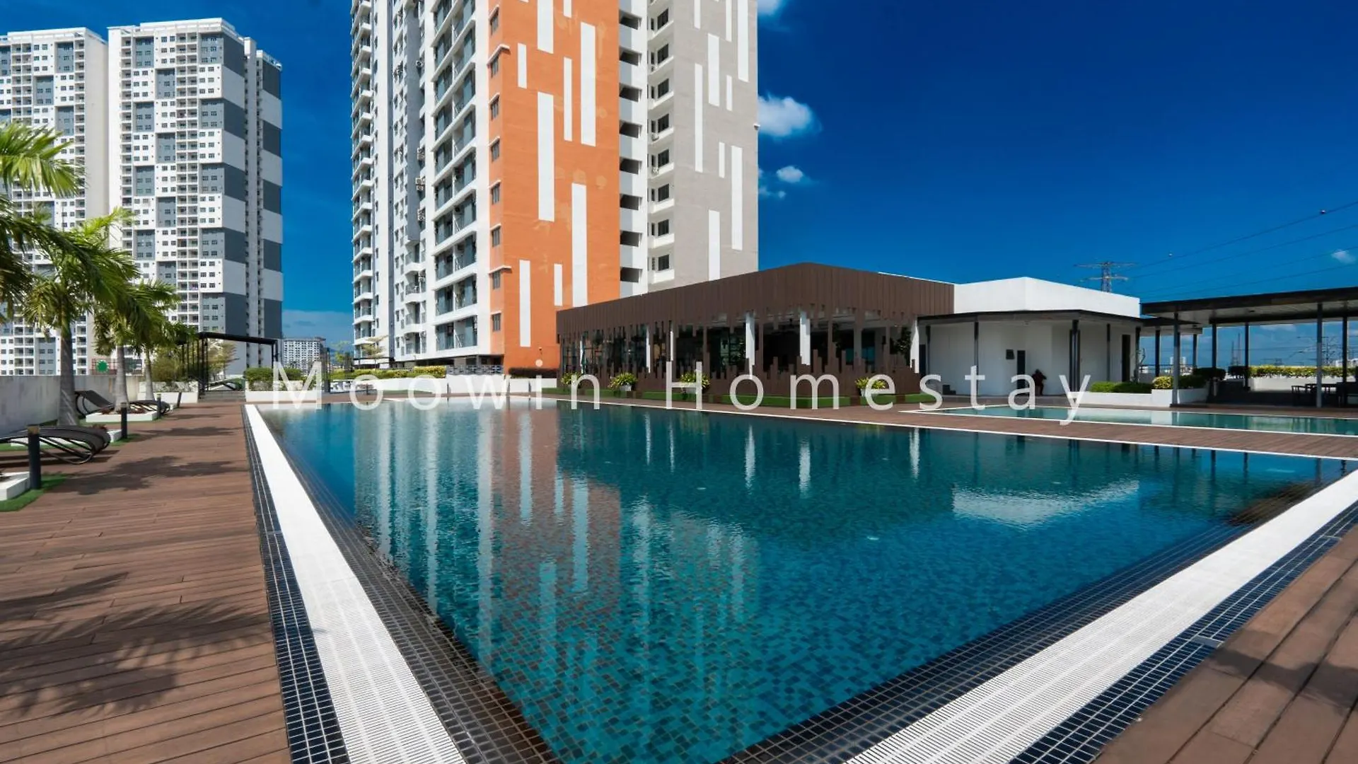 Apartment Platinum Suite Meritus By Moowin Perai Malaysia