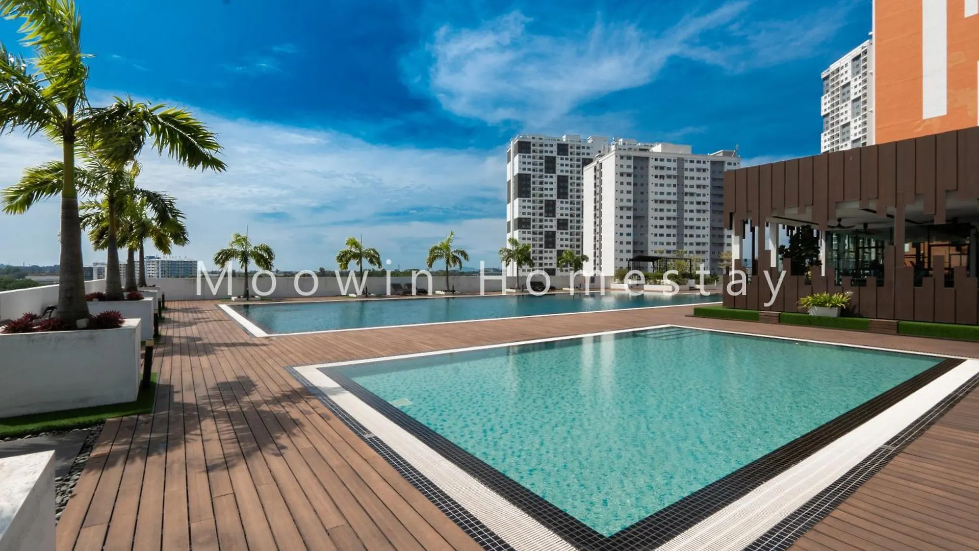Apartment Platinum Suite Meritus By Moowin Perai