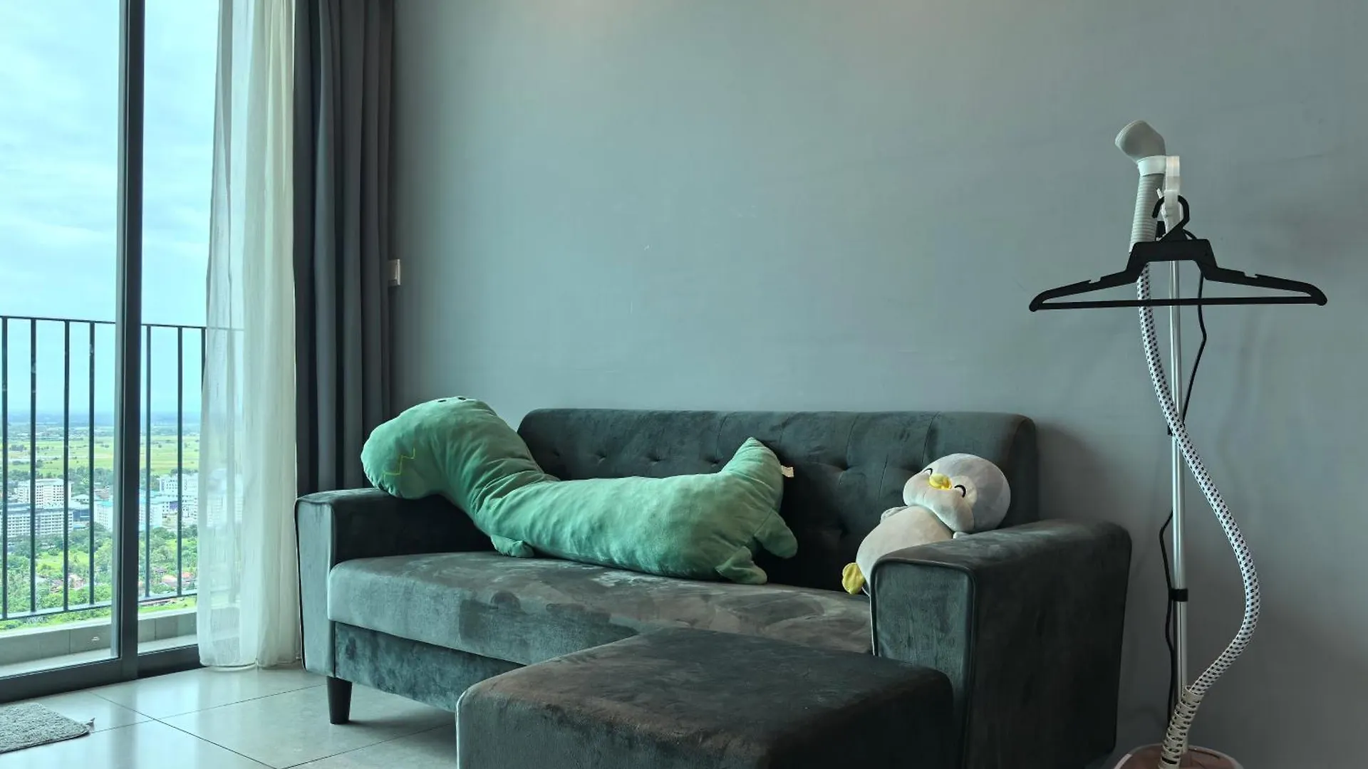 Platinum Suite Meritus By Moowin Perai 0*,