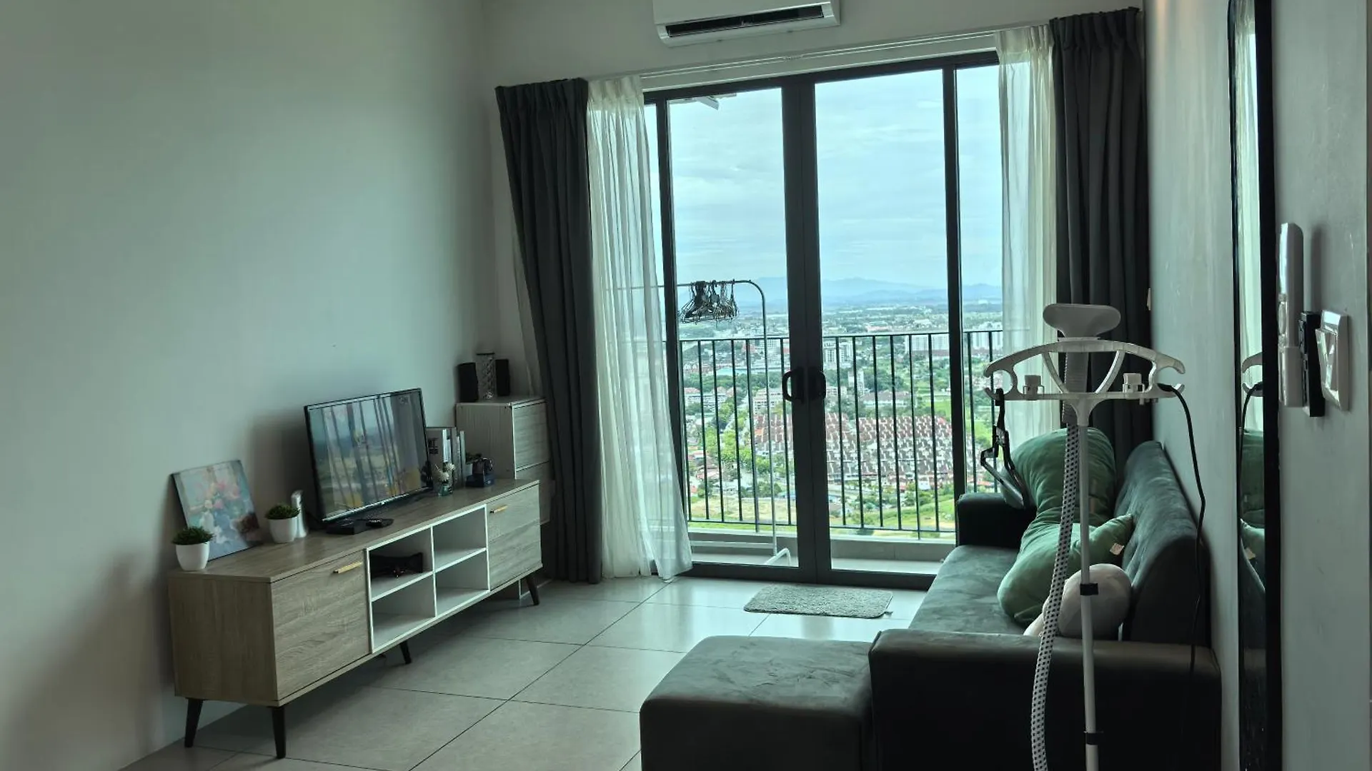 Platinum Suite Meritus By Moowin Perai 0*,  Malaysia